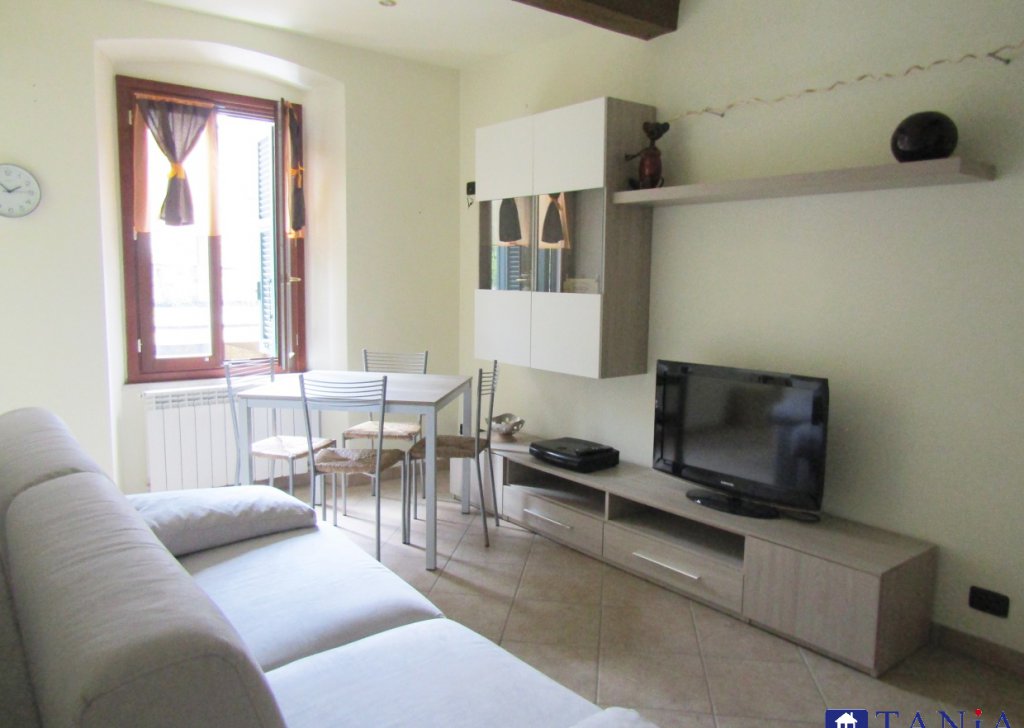 Appartamenti trilocale in vendita  via ROSSELLI 27, Carrara, località Carrara Centro Citta'