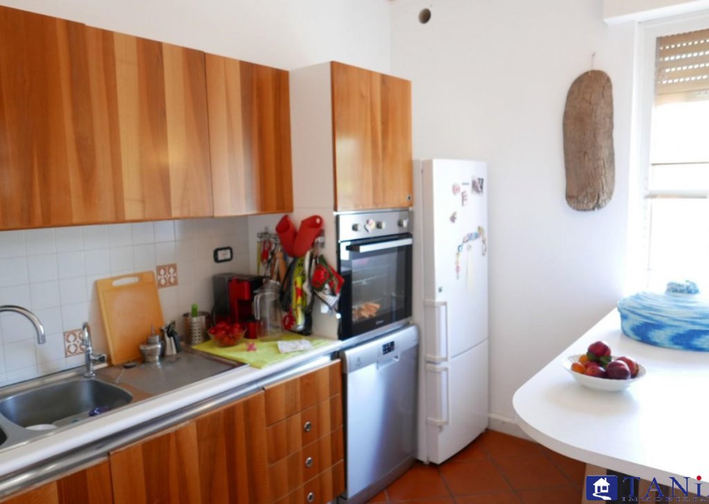 Vendita Appartamenti Carrara - APPARTAMENTO IN OTTIME CONDIZIONI A  POCA DISTANZA DA CARRARA CITTA' RIF 4015 Località MONTIA