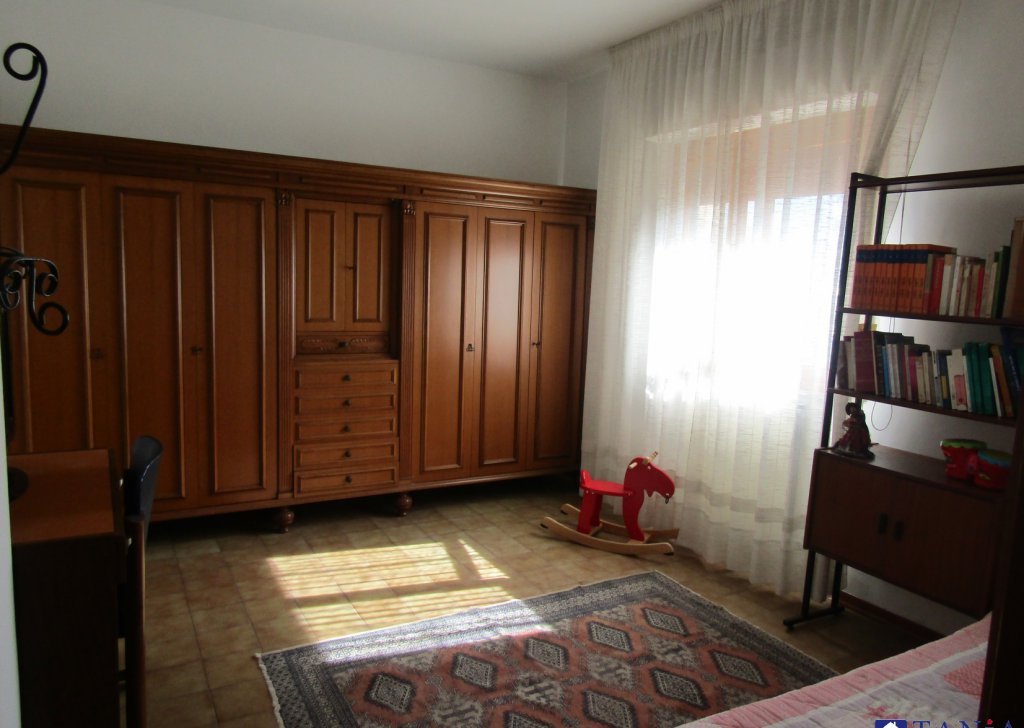 Appartamenti in vendita , Carrara, località Avenza