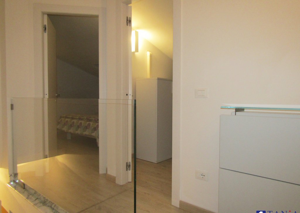 Vendita Appartamenti Carrara - APPARTAMENTO BIPIANO BONASCOLA RIF 4199 Località Bonascola