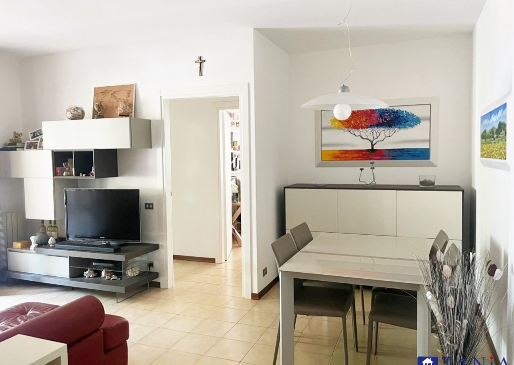 Appartamenti quadrilocale in vendita  90 m² ottime condizioni, Carrara, località Avenza