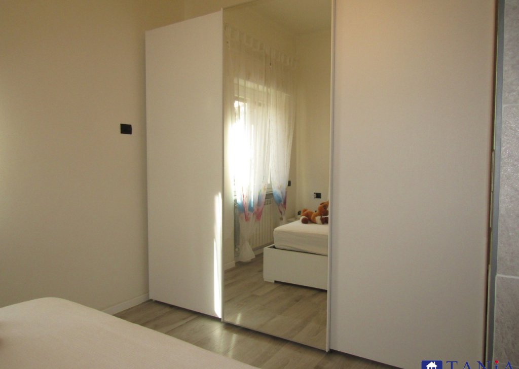 Appartamenti quadrilocale in vendita  via MAGGIANI 45, Carrara, località Marina di Carrara