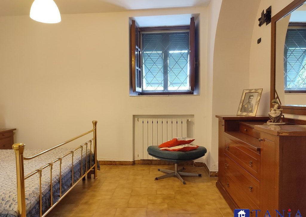 Appartamenti quadrilocale in vendita  via MAGENTA 23, Carrara, località Fossola