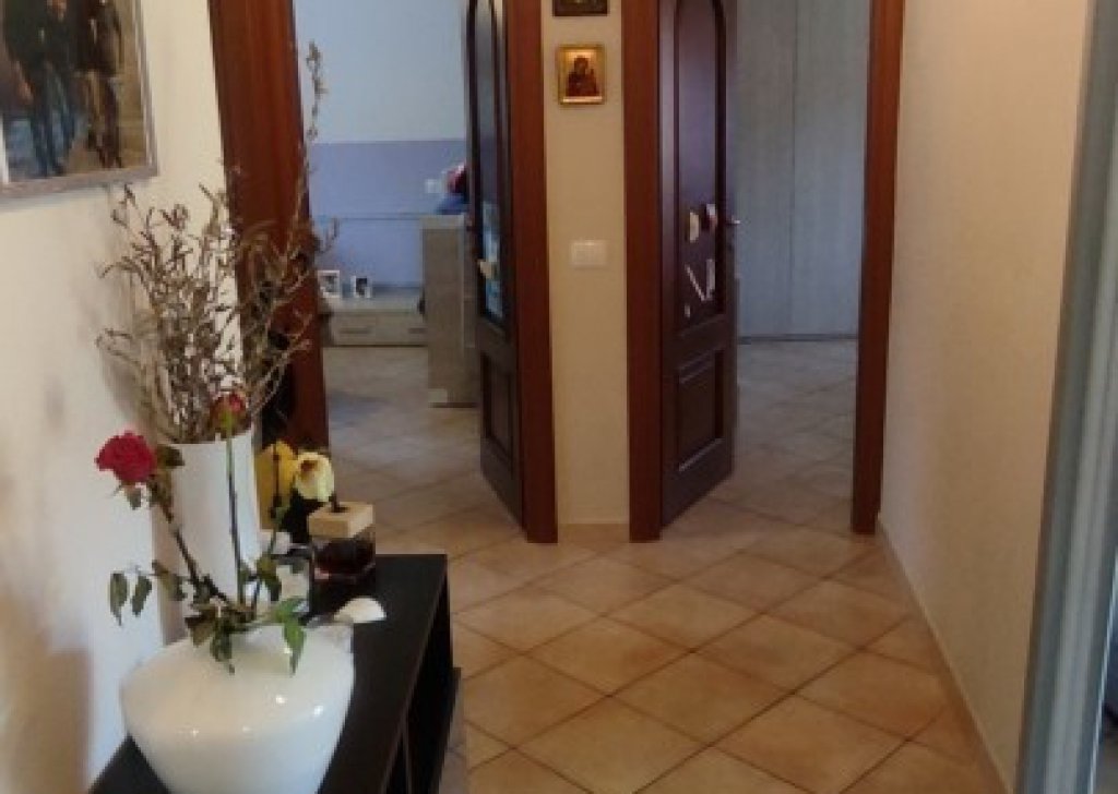 Appartamenti quadrilocale in vendita  via MAGENTA 23, Carrara, località Fossola