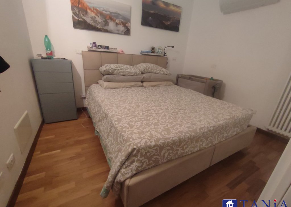 Appartamenti quadrilocale in vendita  via GIOVAN PIETRO 2, Carrara, località Avenza