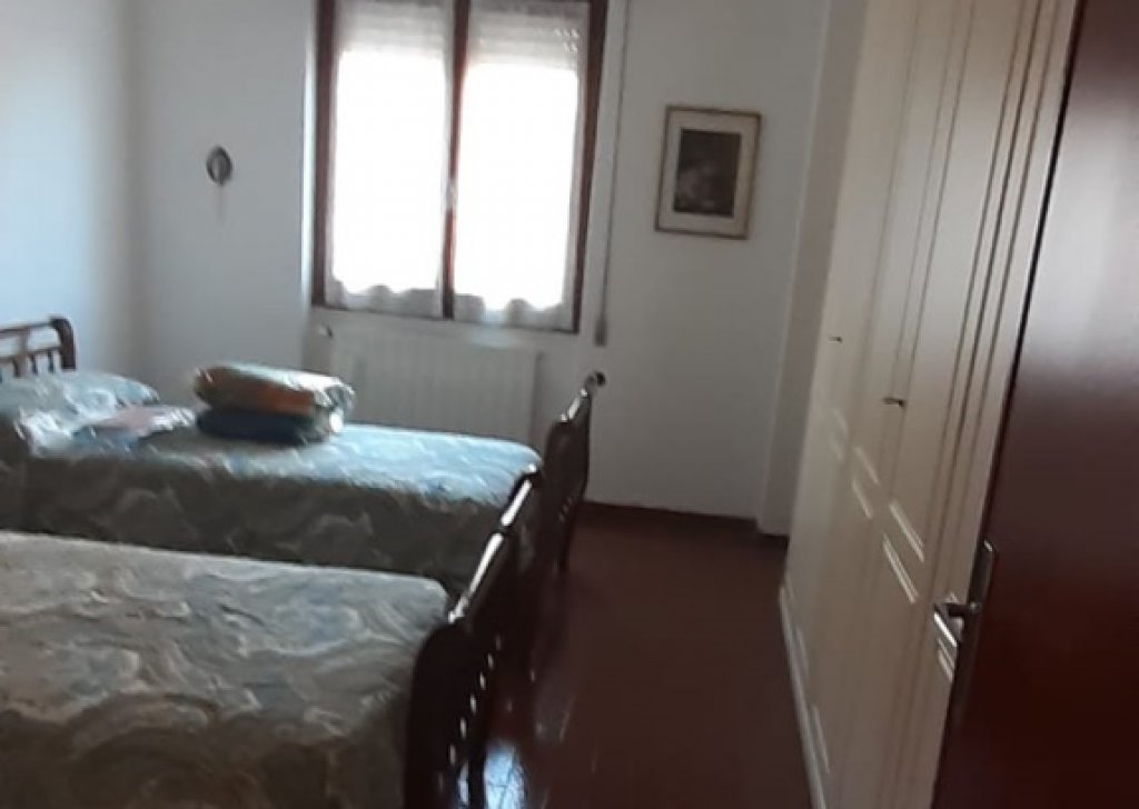 Appartamenti trilocale in vendita  via MAGENTA 2, Carrara, località Fossola