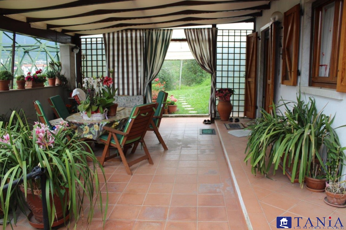 villa unifamiliare - indipendente carrara vendita  carrara  agenzia immobiliare tania