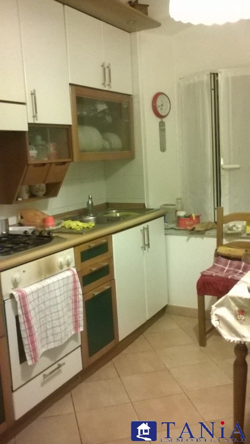 Appartamento CARRARA vendita  Carrara  Agenzia Immobiliare Tania