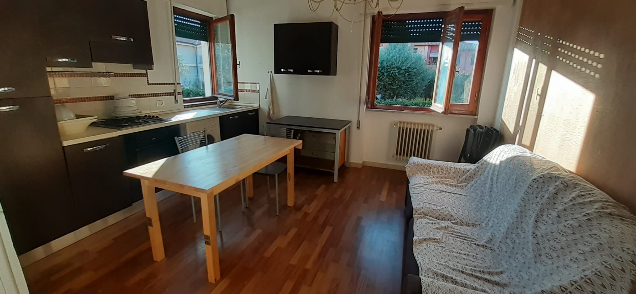 APPARTAMENTO CON GIARDINO MARINA DI CARRARA RIF 4407