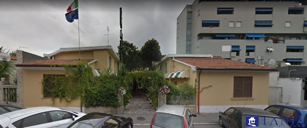 Locale Commerciale Carrara MS1364412