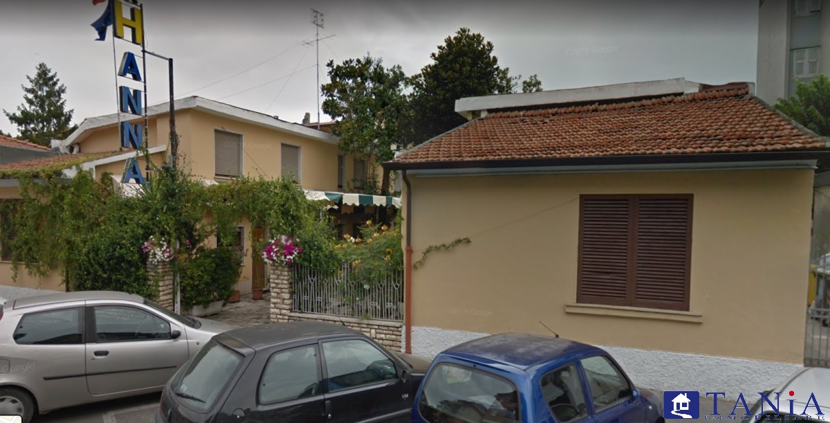 Locale Commerciale Carrara MS1364412