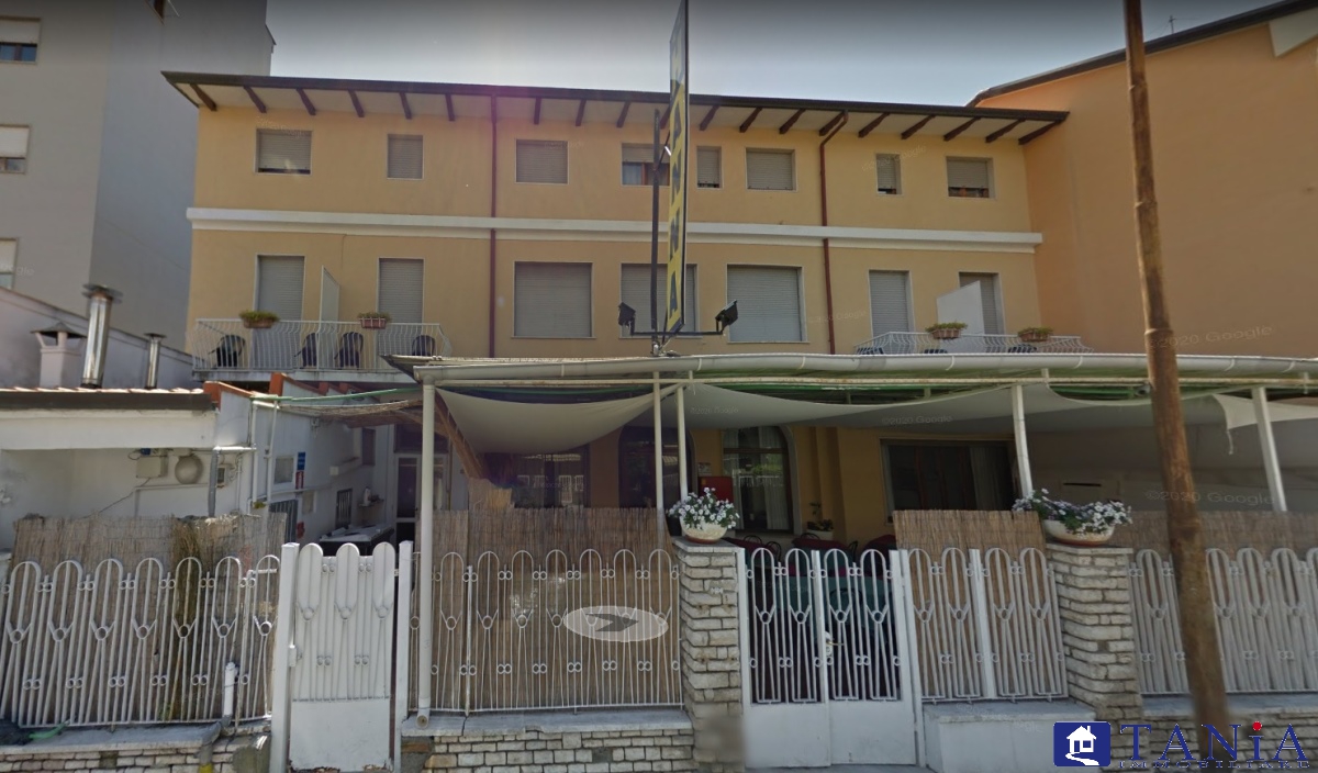 Locale Commerciale Carrara MS1364412